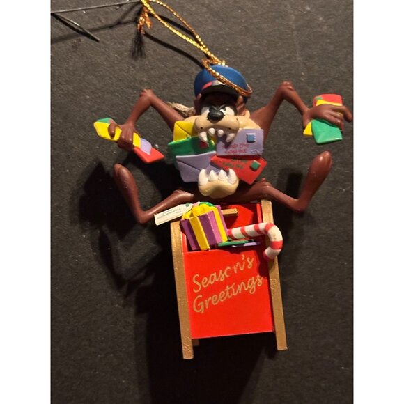 Tazmanian Devil Christmas Ornament 1996 Warner Bros Holiday Decoration - Picture 1 of 4